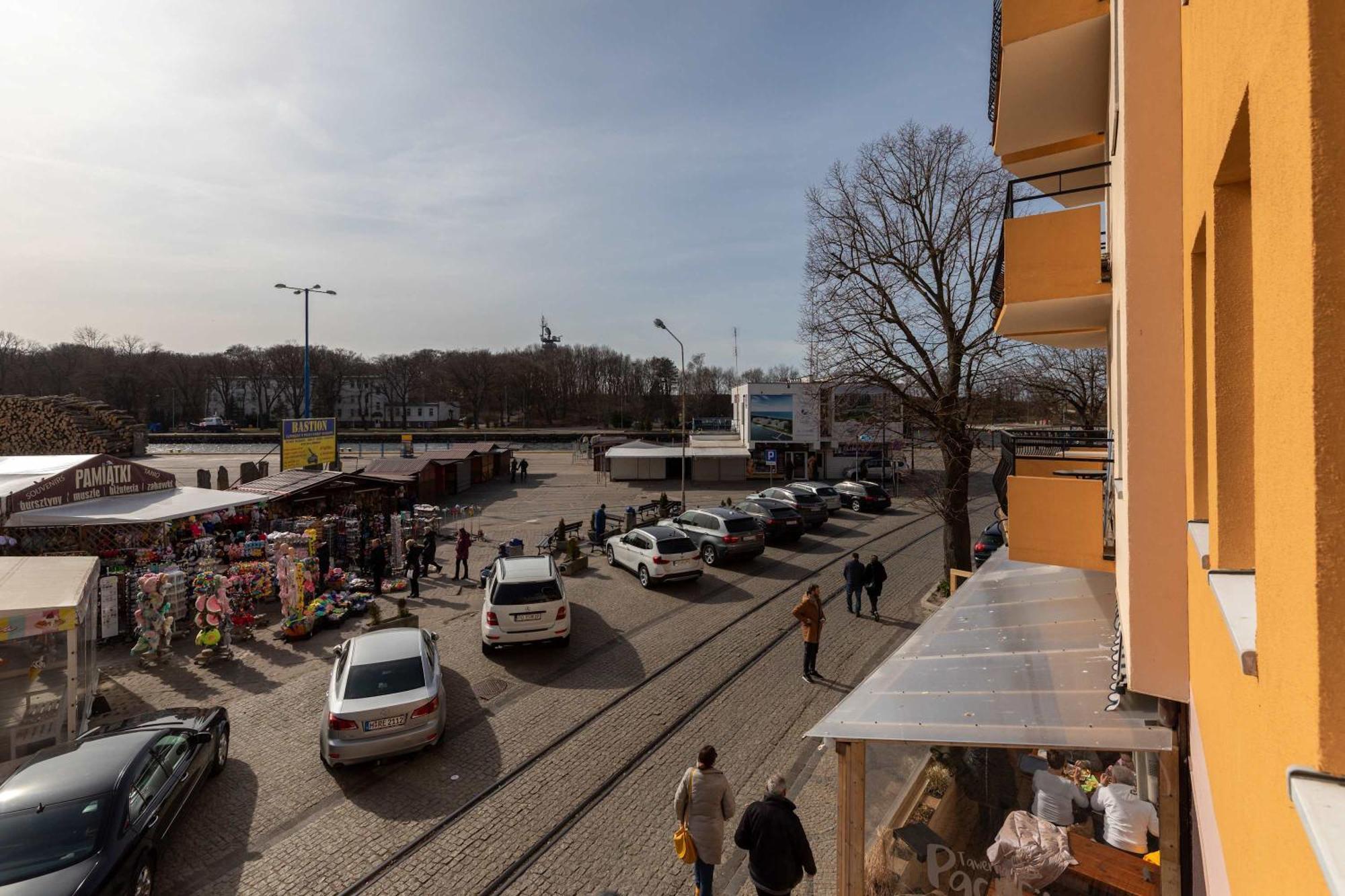 Cosy With A Balcony Near The Harbour In By Renters